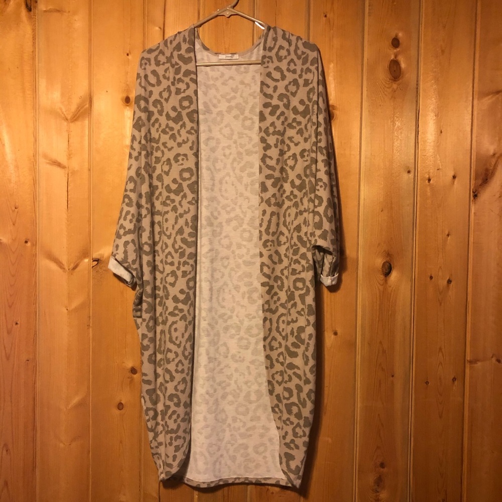 Pink Lily Leopard Cardigan